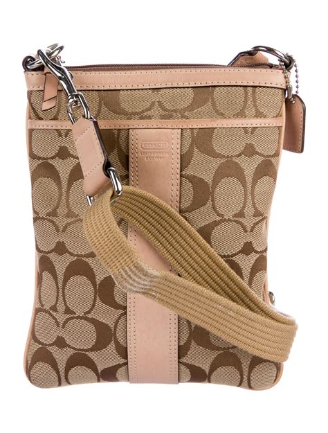 crossbody coach purses on clearance.